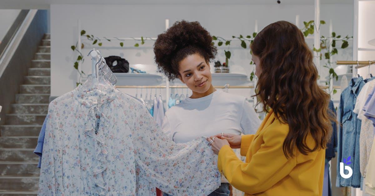 FASHION MERCHANDISER JOB DESCRIPTION - BIZCRM APP
