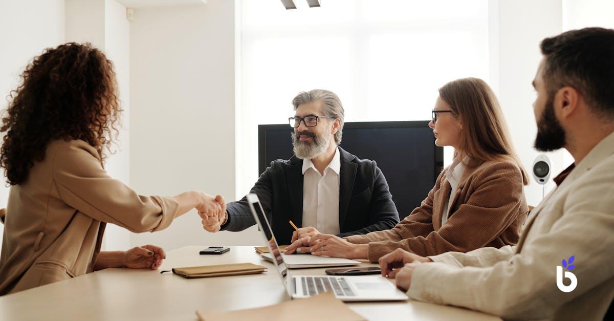 RECRUITMENT ASSOCIATE JOB DESCRIPTION - BIZCRM APP